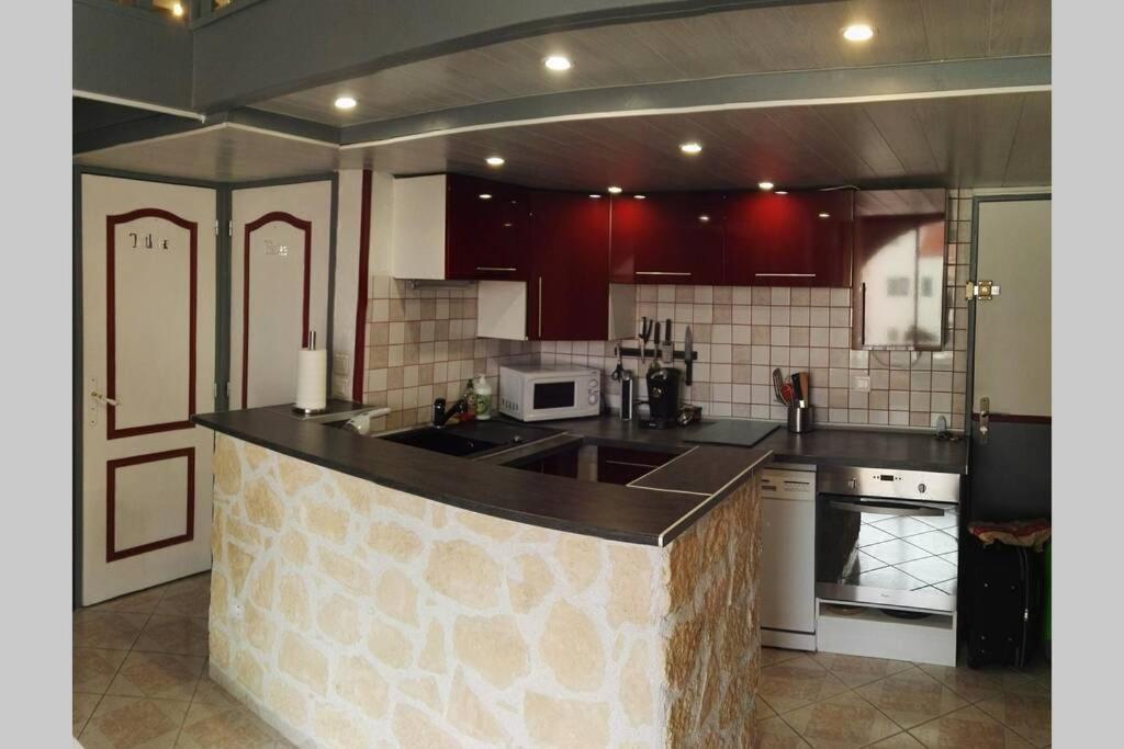 Studio Mezzanine En Residence Avec Piscine Au Village Le Barcares Luaran gambar